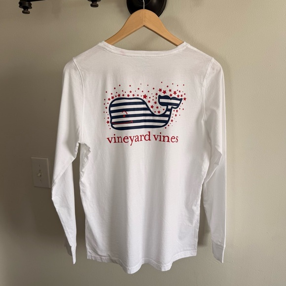 Vineyard Vines Mens Medium White Long Sleeve Pocket T Shirt Whale Graphic Tee - Picture 9 of 9